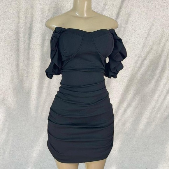 Black Ruffle Strap Bodycon Mini Dress | Ruched Party Dress 🖤✨ - Picture 3 of 4